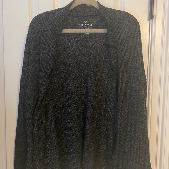American Eagle Outfitters Sweaters - American Eagle soft and sexy cardigan